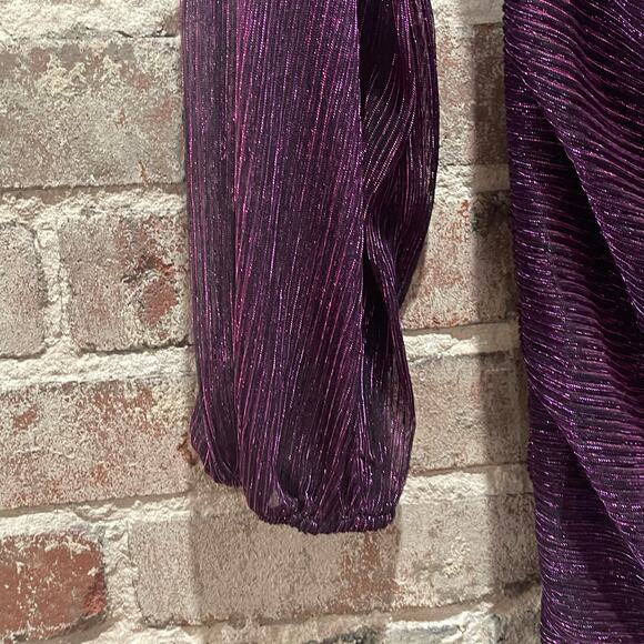 Lulus Outstanding Shine Magenta Metallic One-Shoulder Mini Dress Size Small - Picture 5 of 6